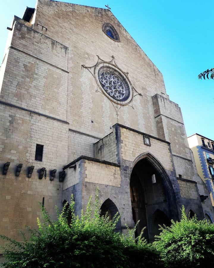 نابولي Palazzo Carafa Della Spina Room And Apartment المظهر الخارجي الصورة